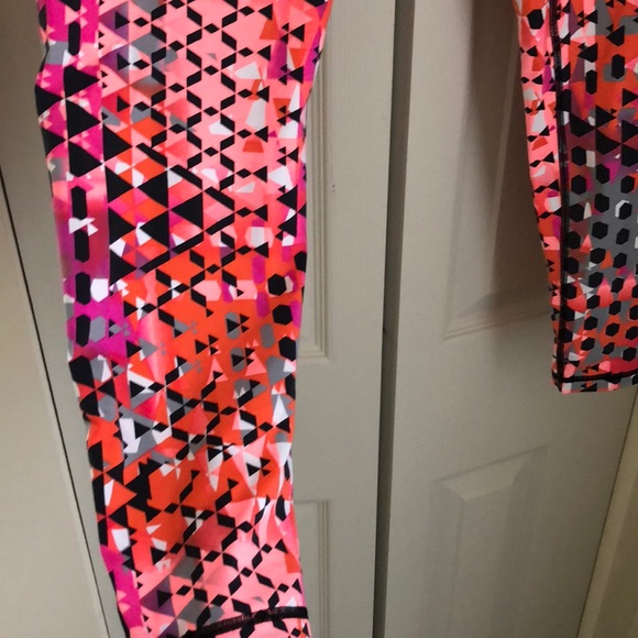 EUC VS Spirt legging Sz. L - Picture 2 of 4